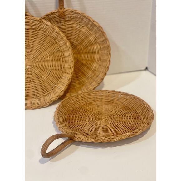 Vintage Wicker Natural Rattan Plate Holder Set Of Four | Boho 1970s Style - Picture 3 of 8
